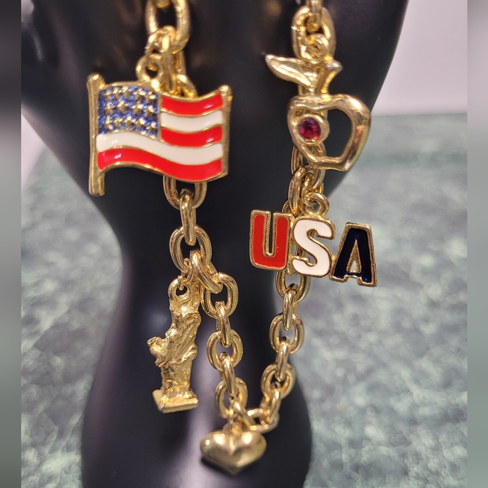 Patriotic Gold Charm Bracelet with USA Flag and Apple